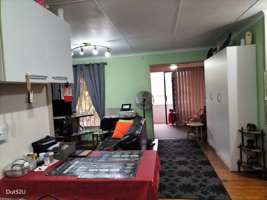 3 Bedroom Property for Sale in Fraaiuitsig Western Cape